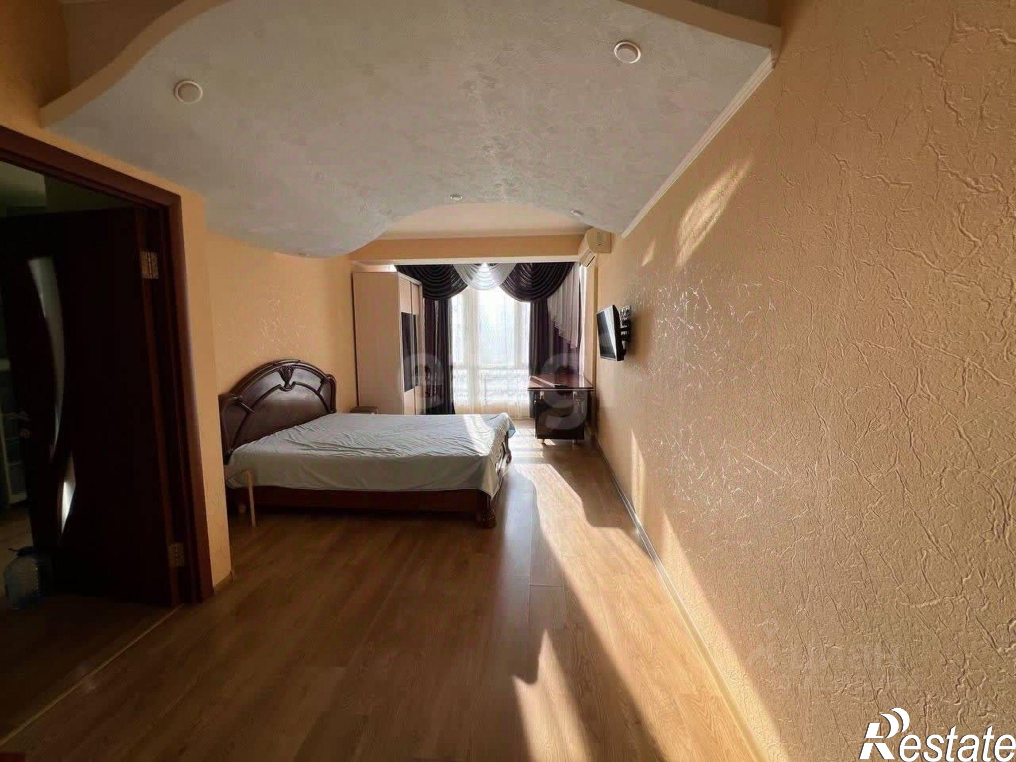 Сдать квартиру за 55 000 рублей на ул Платановая, 6