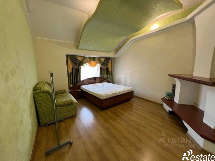 1-комн квартира Платановая улица, 1,  д. 1