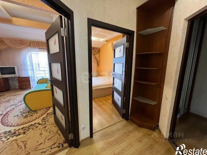 1-комн квартира Платановая улица, 1,  д. 1