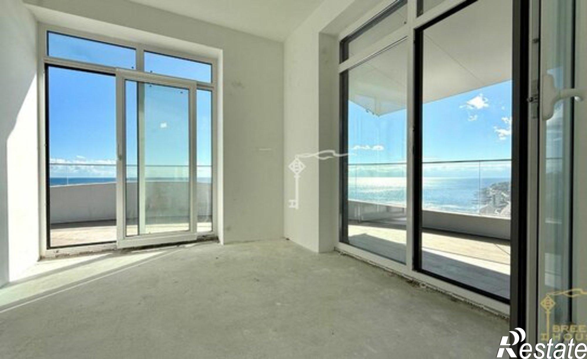 Купить квартиру за 50 000 000 рублей на ул Набережная, 18 А