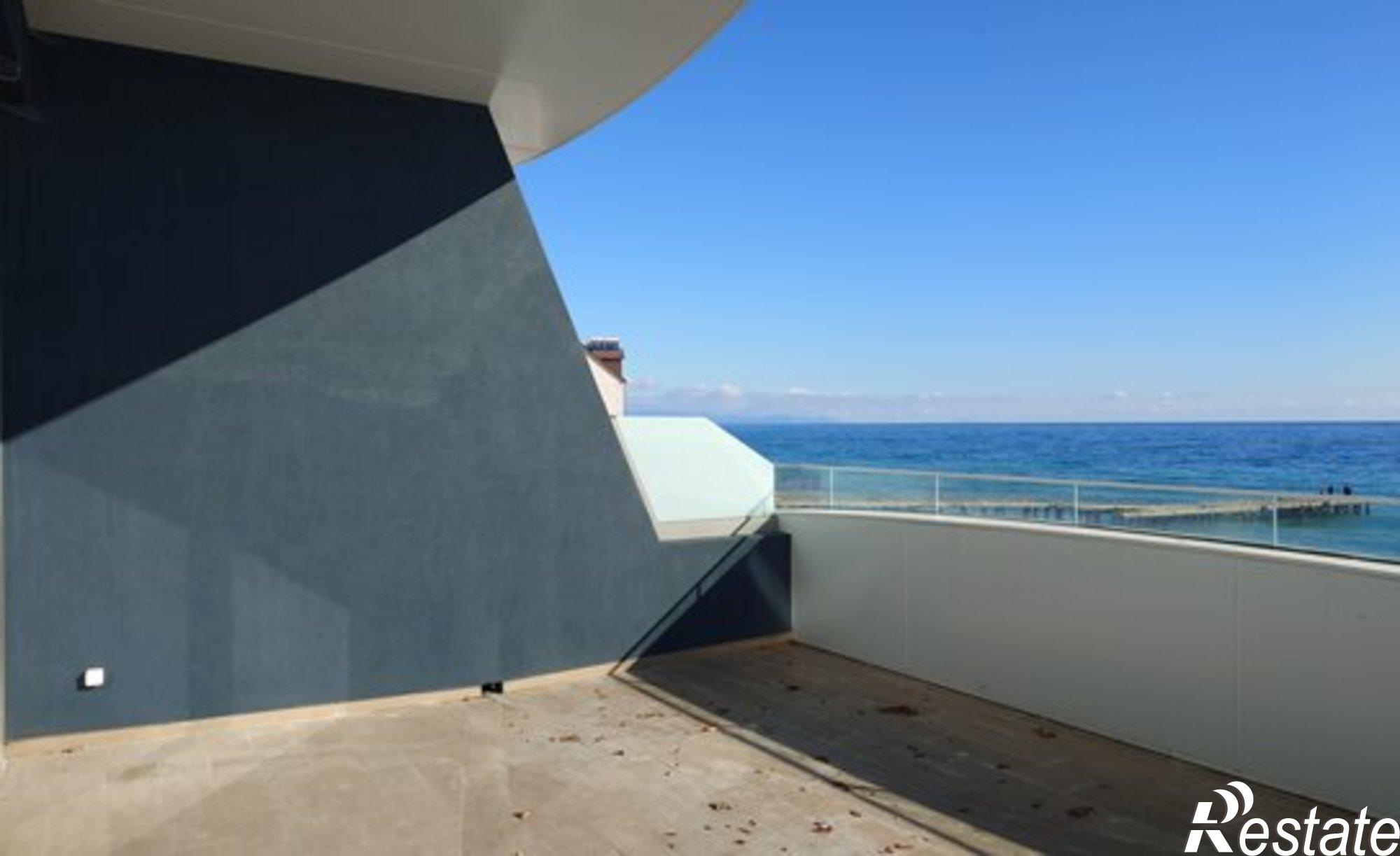 Купить квартиру за 35 000 000 рублей на Набережная улица, 16