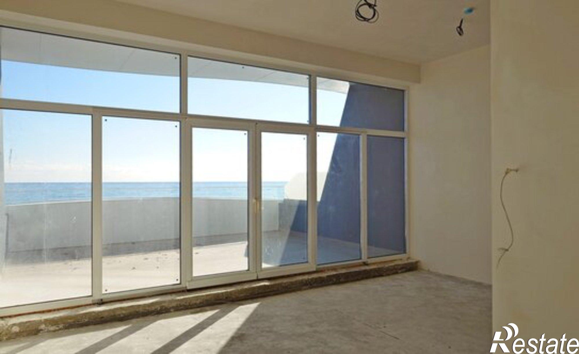 Купить квартиру за 35 000 000 рублей на Набережная улица, 16