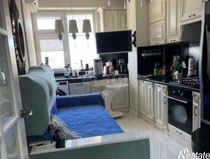 1-комн квартира улица 60 лет СССР, 1,  д. 1