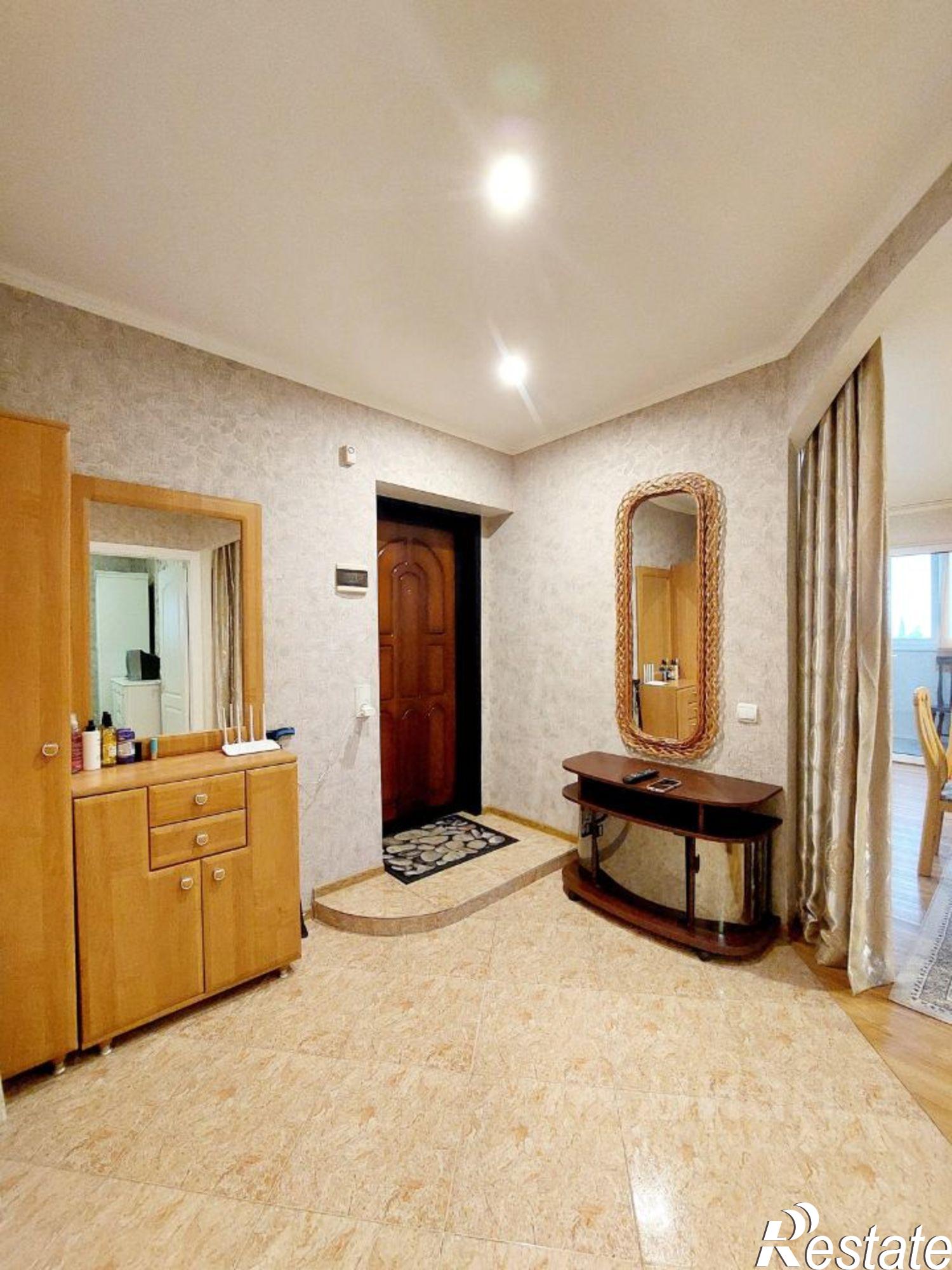 Купить квартиру за 10 400 000 рублей на ул Фрунзенское шоссе, 18