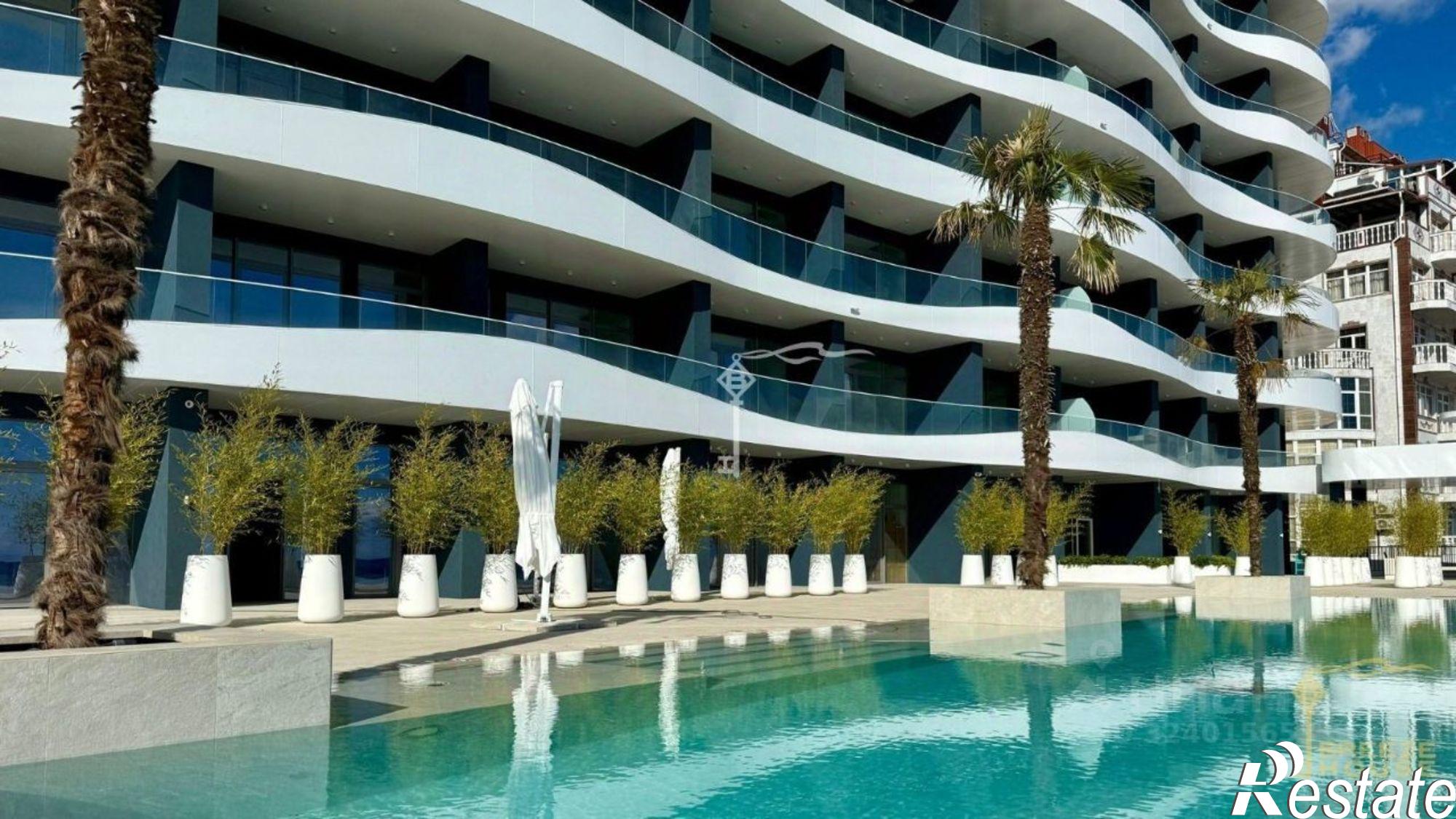 Купить квартиру за 50 000 000 рублей на Набережная улица, 16