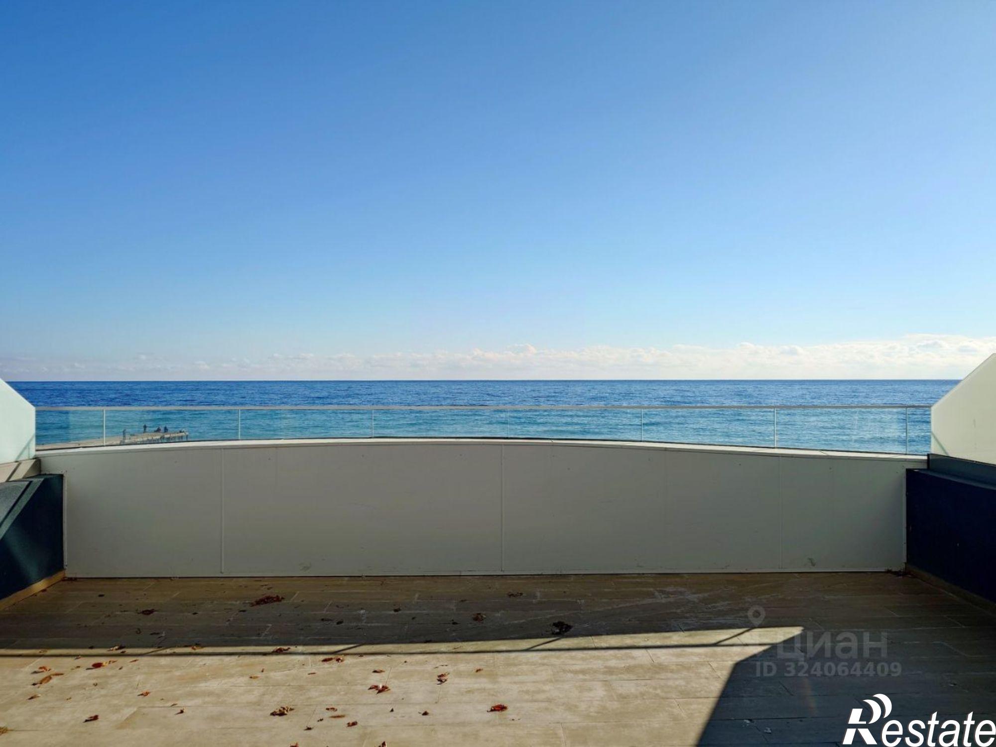 Купить квартиру за 35 000 000 рублей на Набережная улица, 16