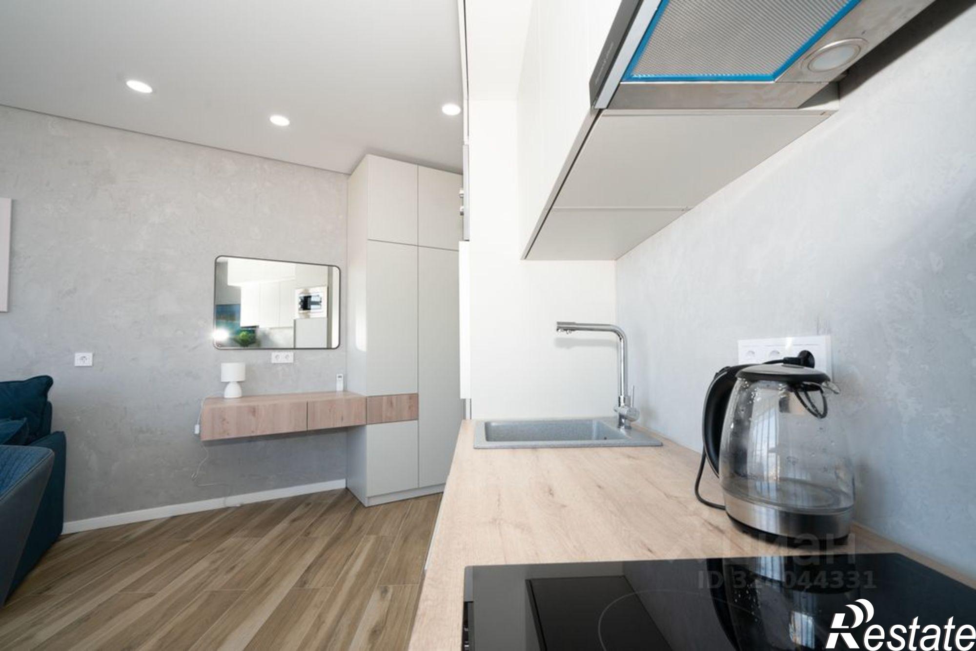 Купить квартиру за 13 100 000 рублей на ул Западная, 4 1