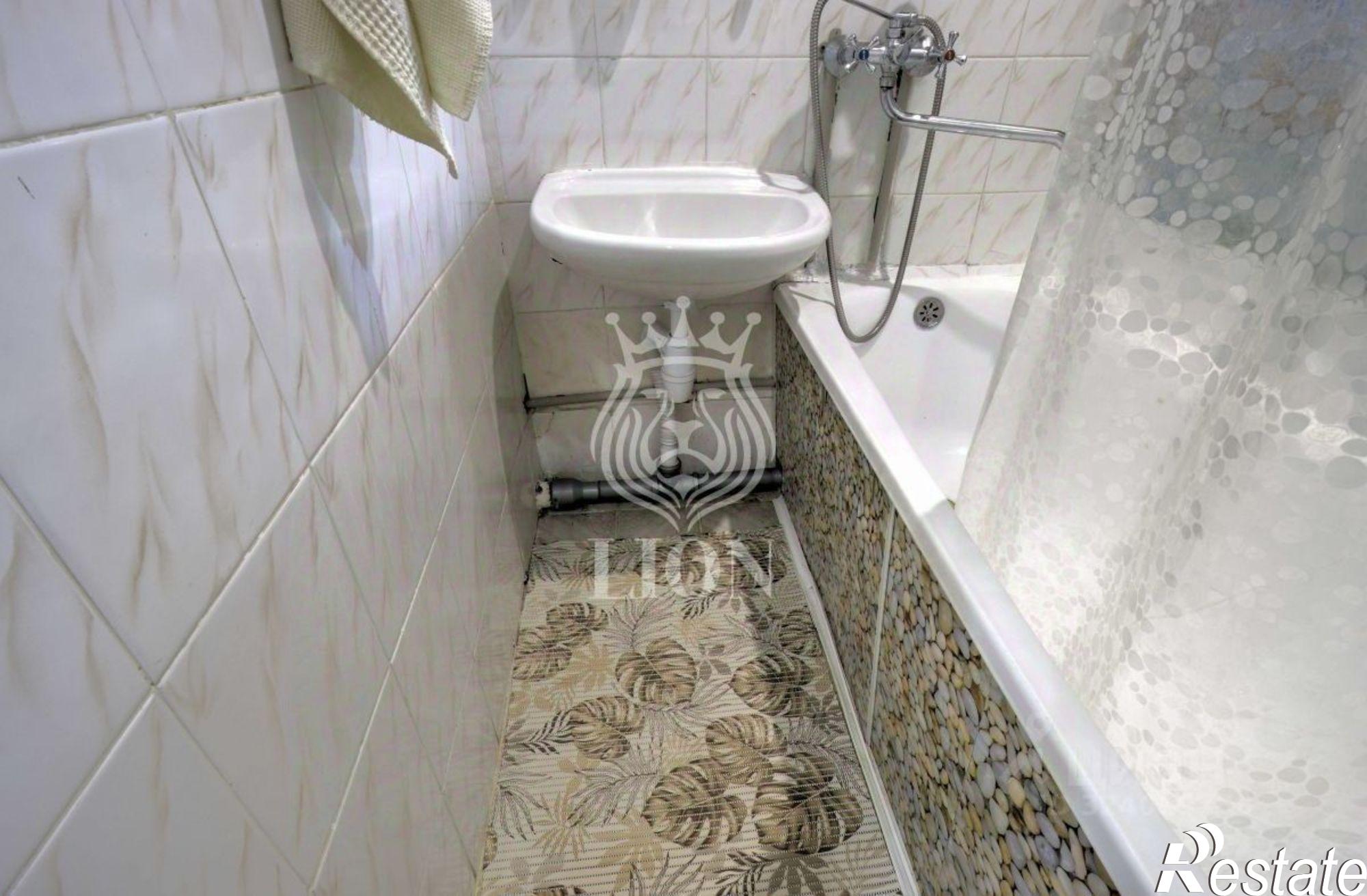 Купить квартиру за 11 700 000 рублей на ул Таврическая, 3