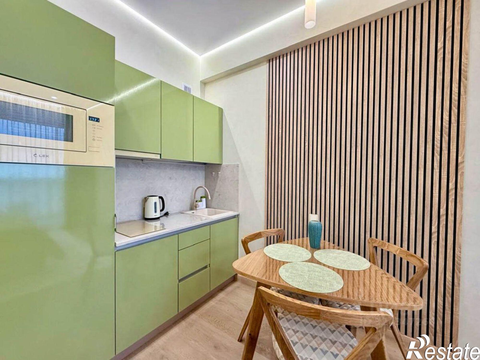 Купить квартиру за 41 000 000 рублей на Набережная улица, 16