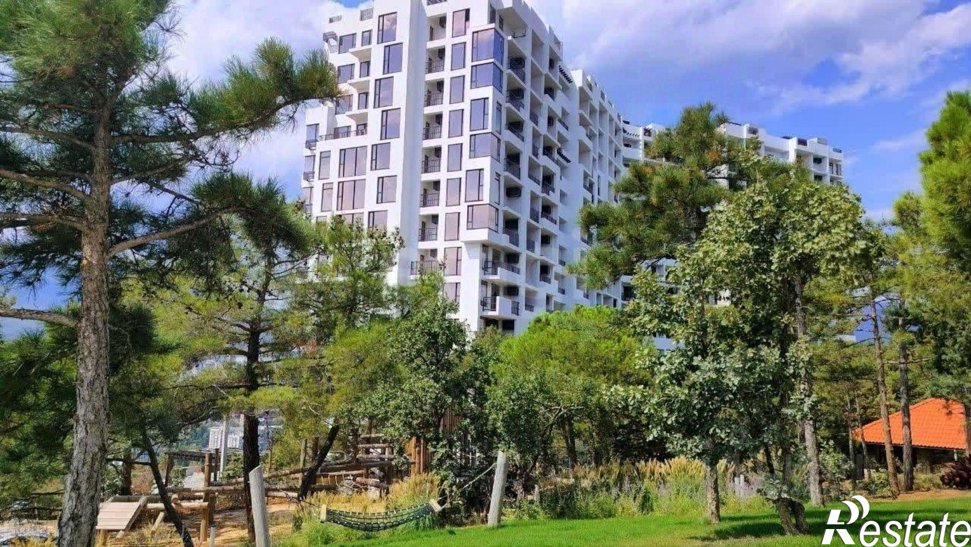 Купить квартиру за 16 990 000 рублей на Ревкомовский пер, 10