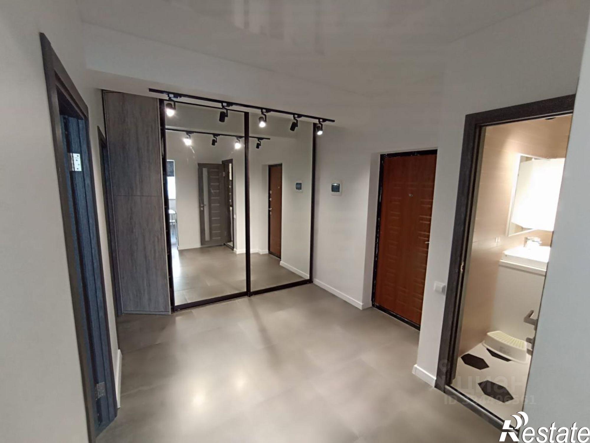 Сдать квартиру за 48 000 рублей на ул 60 лет СССР, 27