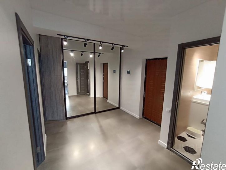 2-комн квартира ул 60 лет СССР, 27,  д. 27