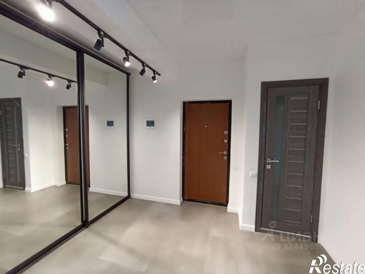 2-комн квартира ул 60 лет СССР, 27,  д. 27