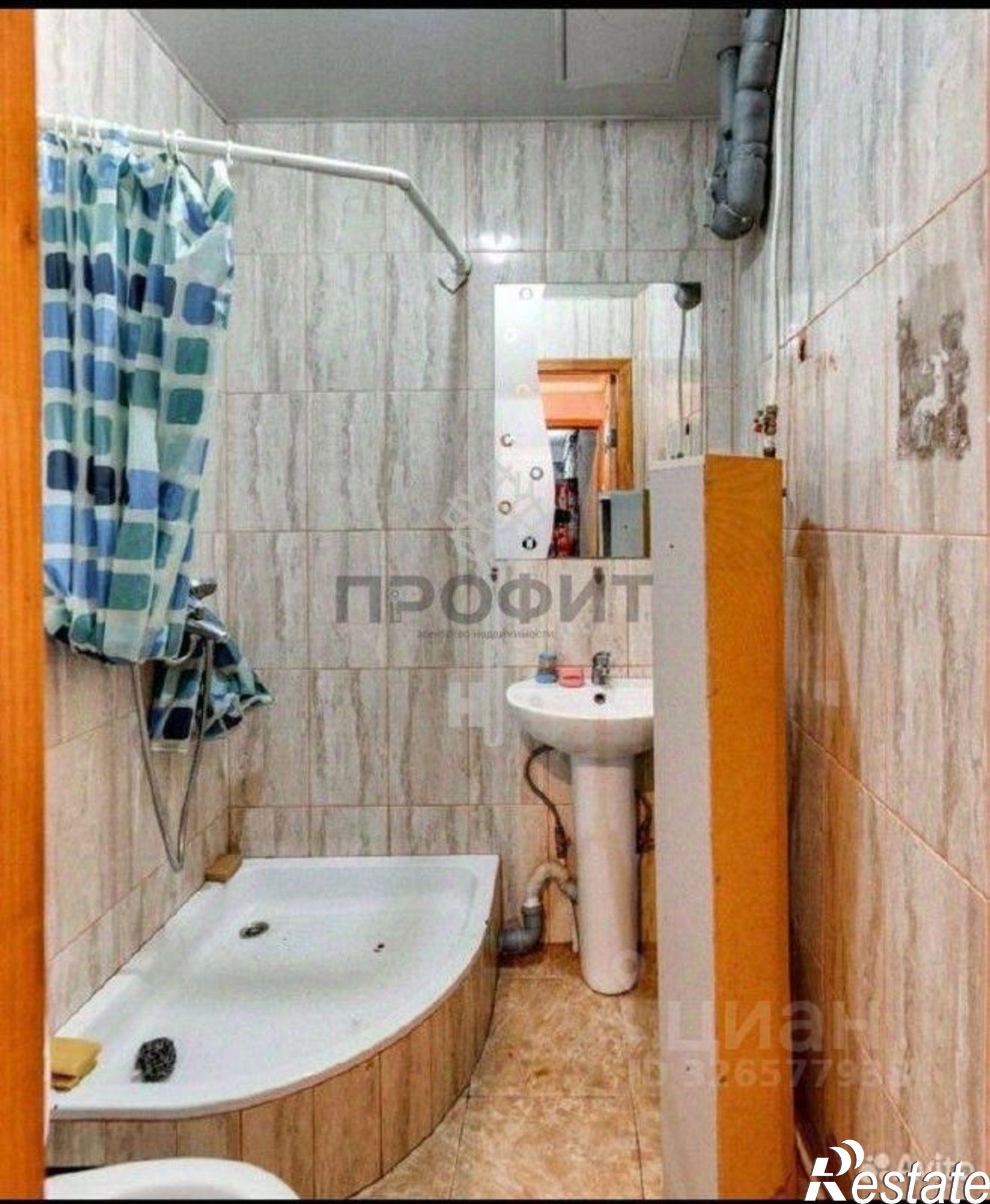 Купить торговое помещение за 13 800 100 рублей на улица Туристов, 3Б