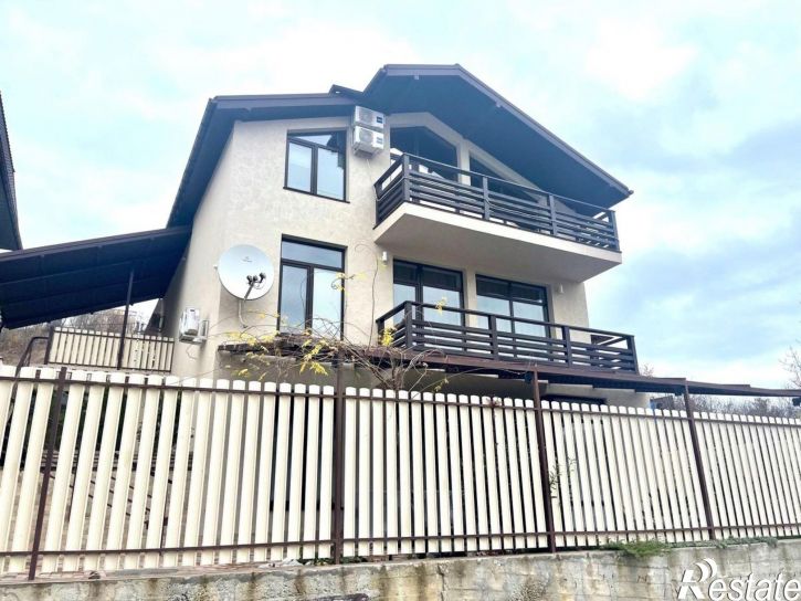 Отдельное здание г.о. Алушта, с. Лазурное