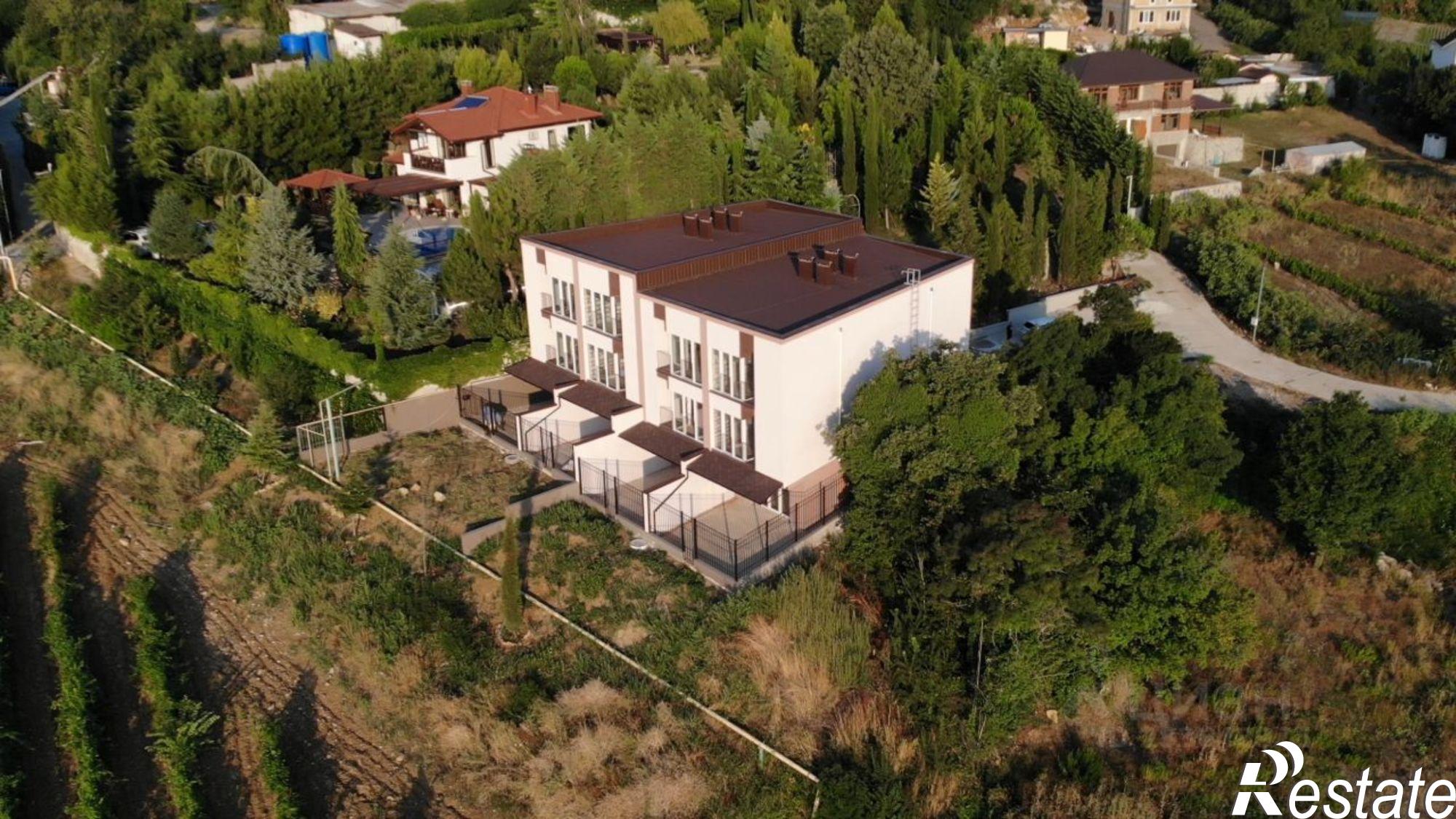 Купить дачу, дом, коттедж за 16 500 000 рублей на ул Алуштинская, 9а