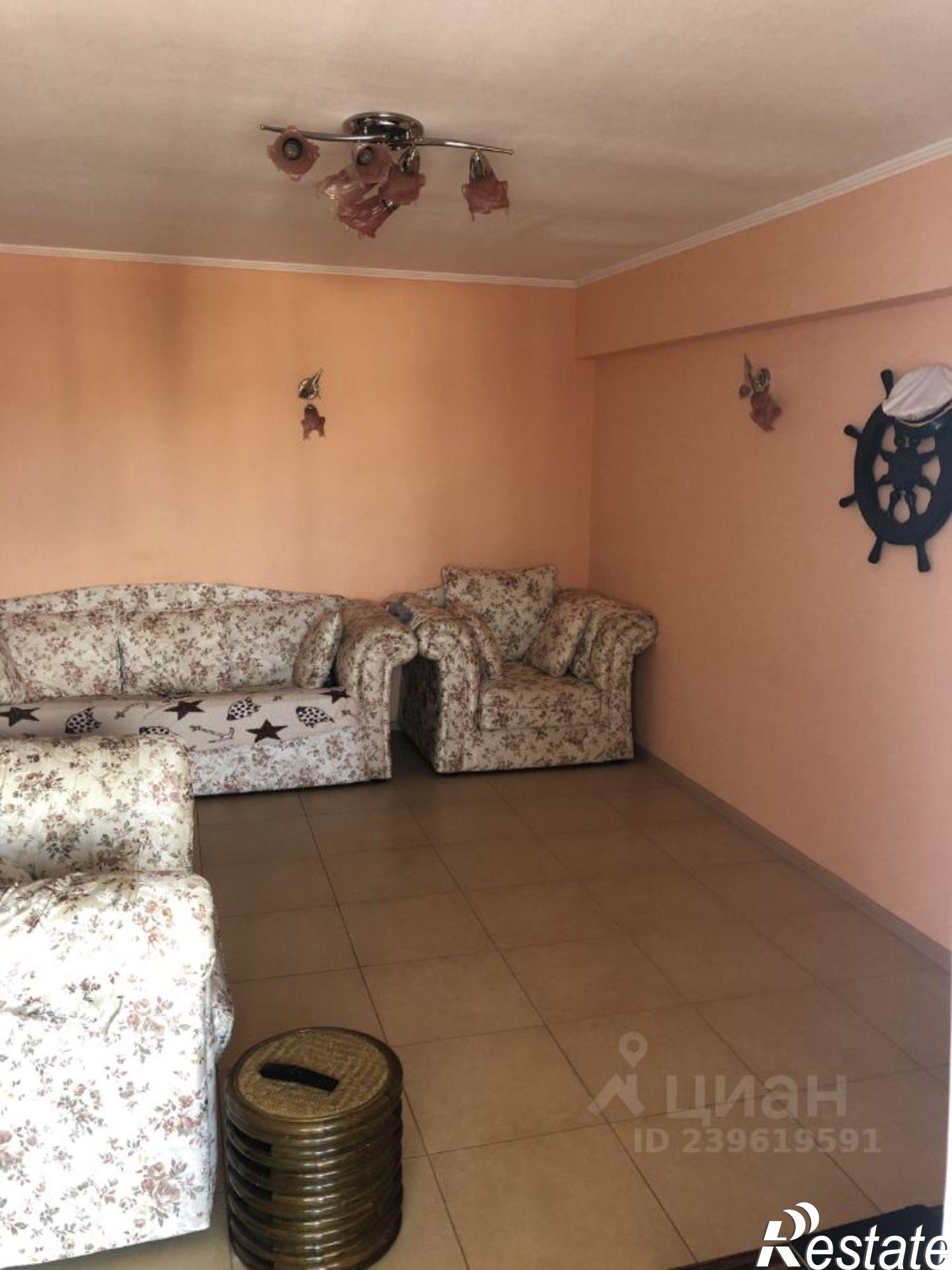 Купить дачу, дом, коттедж за 12 300 000 рублей на мкр Дельфин, 46