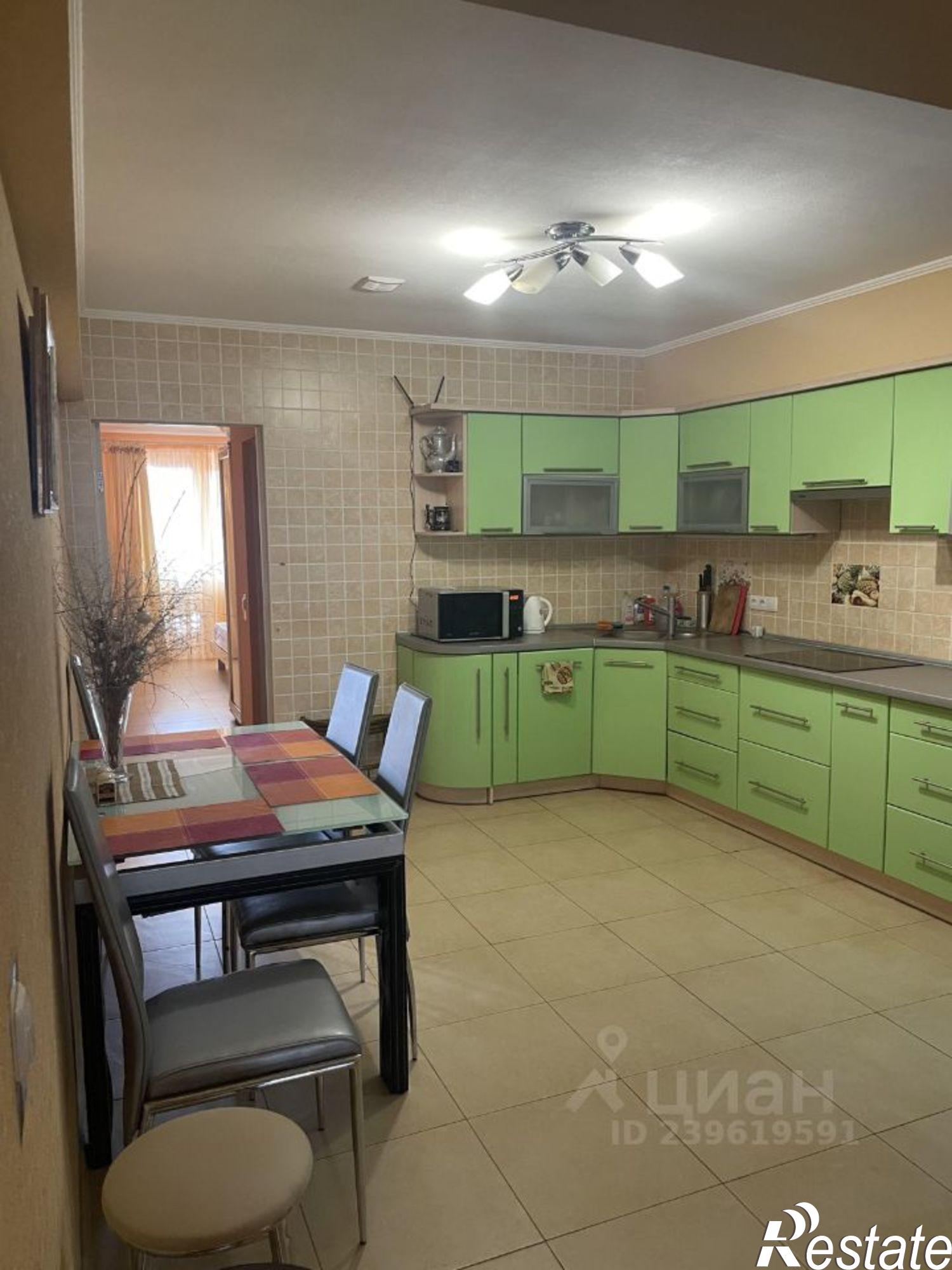 Купить дачу, дом, коттедж за 12 300 000 рублей на мкр Дельфин, 46