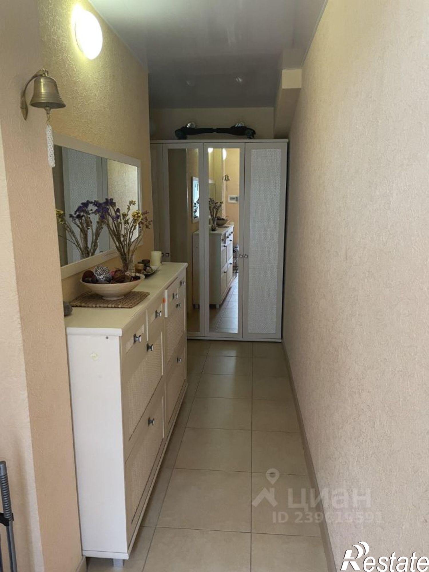 Купить дачу, дом, коттедж за 12 300 000 рублей на мкр Дельфин, 46
