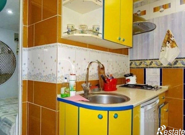 4-комн квартира улица Энгельса, 10-8,  д. 10-8