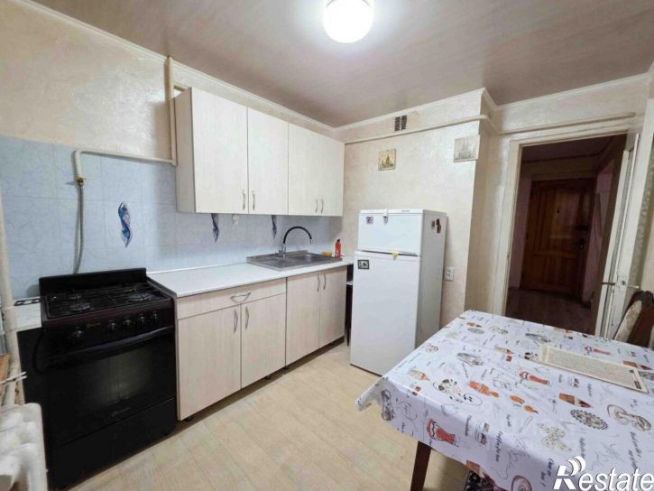 2-комн квартира ул Платановая, 8,  д. 8