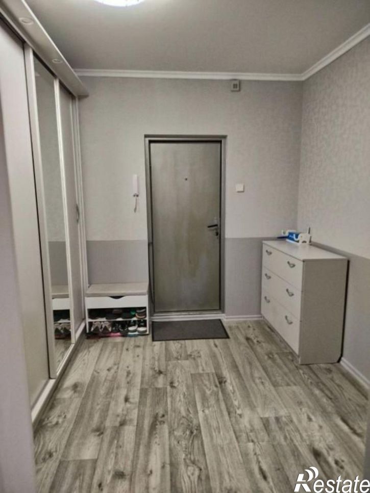 3-комн квартира улица Богдана Хмельницкого, 11,  д. 11
