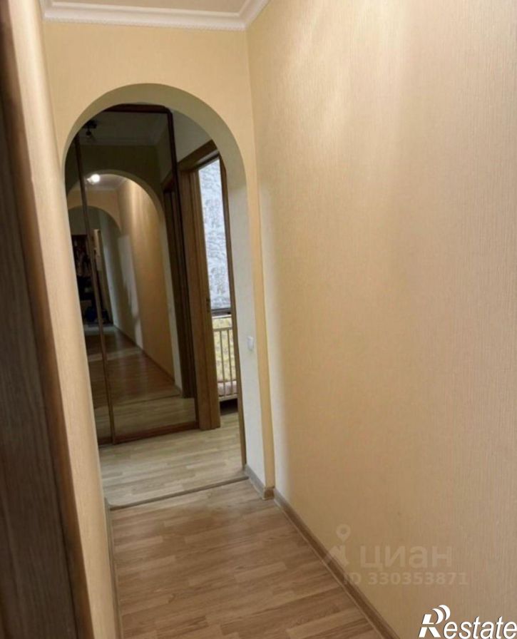 4-комн квартира ул Судакская, 10,  д. 10