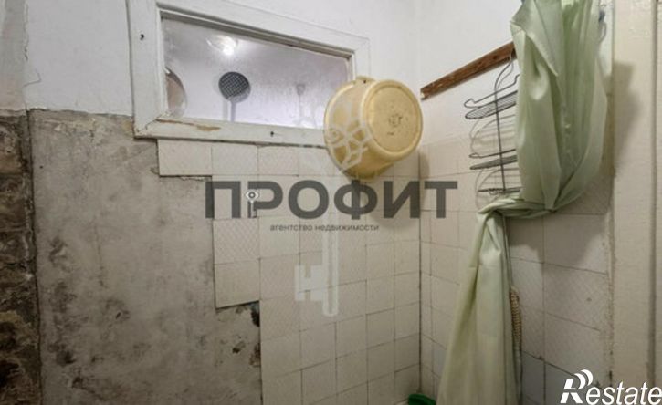 3-комн квартира ул Ялтинская, 10,  д. 10