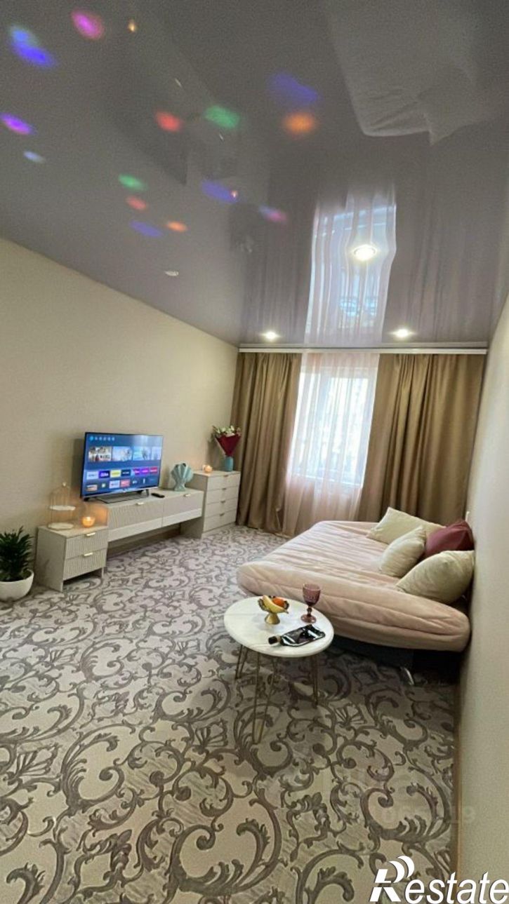 2-комн квартира улица Богдана Хмельницкого, 39,  д. 39