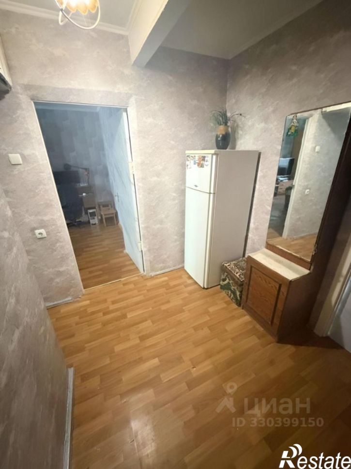 3-комн квартира Ялтинская улица, 2,  д. 2