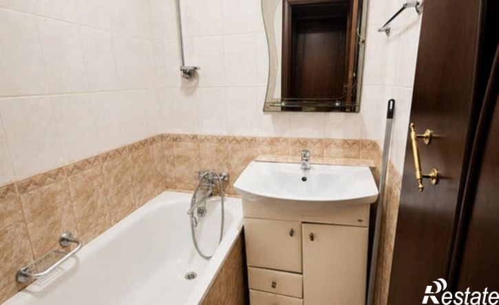 3-комн квартира Судакская улица, 10,  д. 10