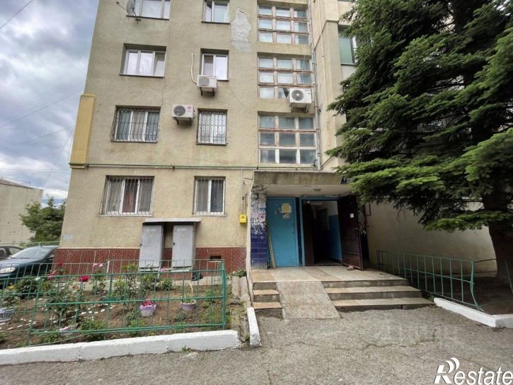 3-комн квартира ул Партенитская, 12,  д. 12