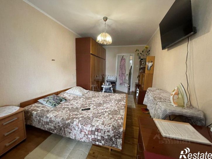 3-комн квартира ул Партенитская, 12,  д. 12