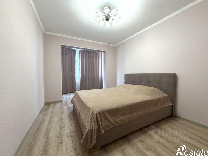 3-комн квартира ул Б.Хмельницкого, 11/1,  д. 11/1
