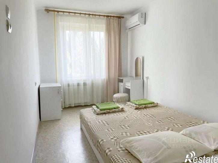 2-комн квартира ул Платановая, 4,  д. 4