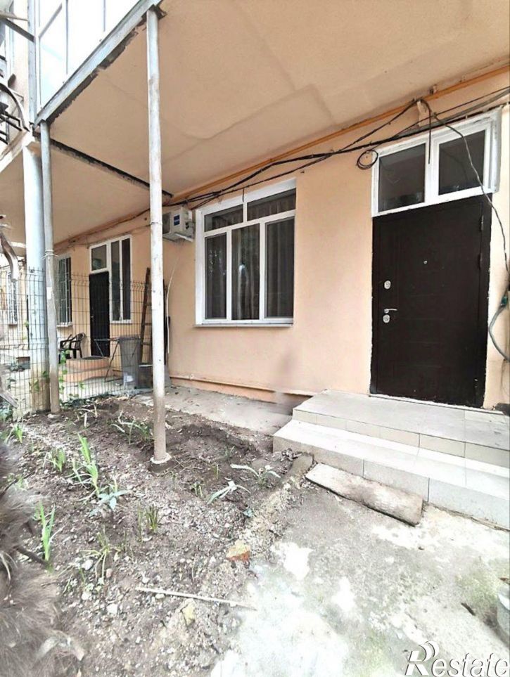 2-комн квартира ул Солнечная, 1,  д. 1