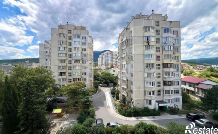 2-комн квартира ул 60 лет СССР, 18,  д. 18
