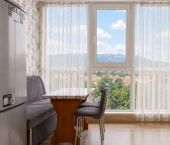 2-комн, 72кв м, этаж 7/13 ул Перекопская, 4В