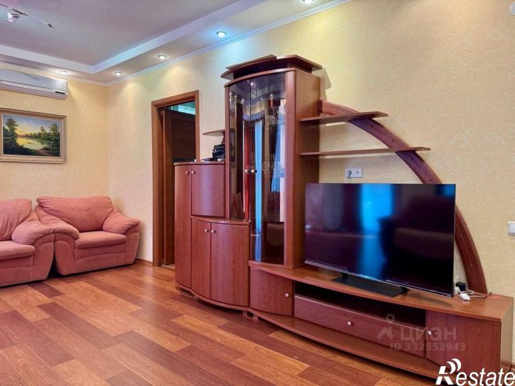 1-комн квартира ул Платановая, 1,  д. 1