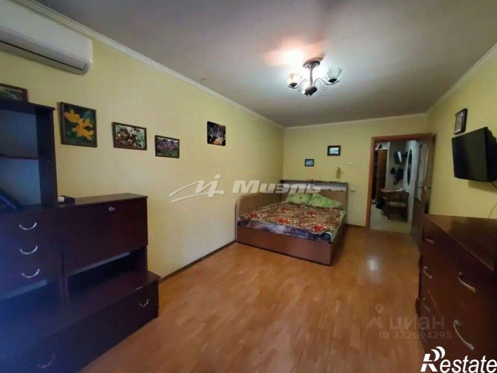 1-комн квартира ул Ялтинская, 17,  д. 17