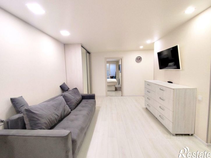 2-комн квартира ул Партенитская, 10,  д. 10
