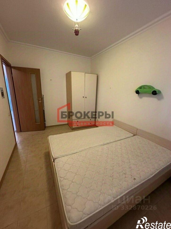 2-комн квартира мкр Волна, 1,  д. 1