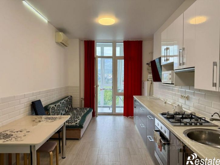 3-комн квартира Ревкомовский пер, 4,  д. 4