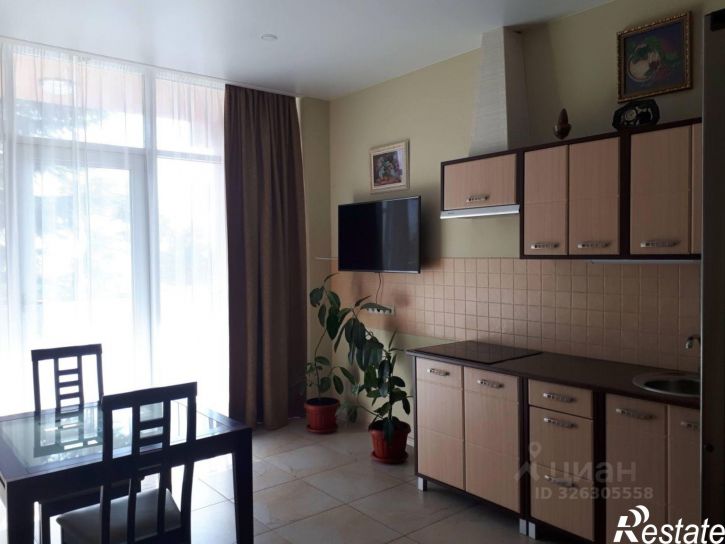 2-комн квартира ул Набережная, 18Е,  д. 18Е