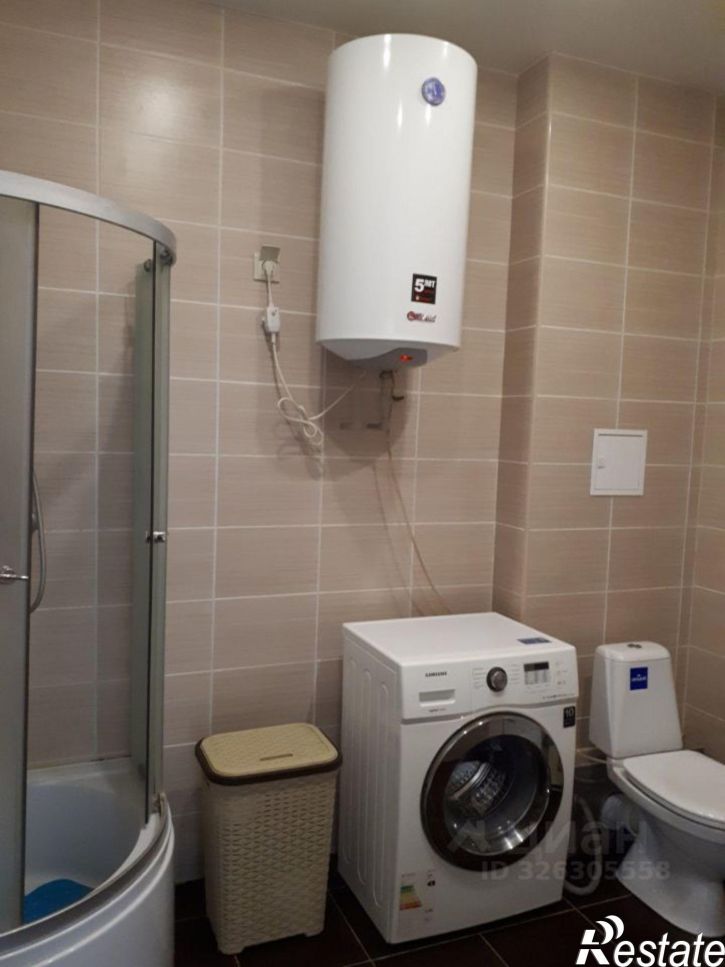 2-комн квартира ул Набережная, 18Е,  д. 18Е