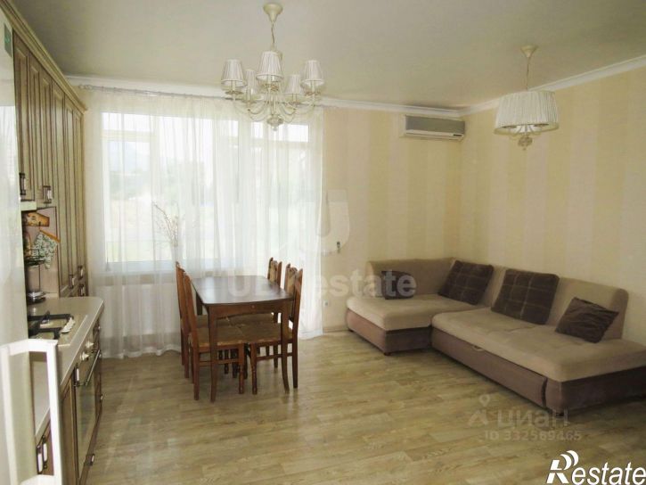 2-комн квартира ул Платановая, 1,  д. 1