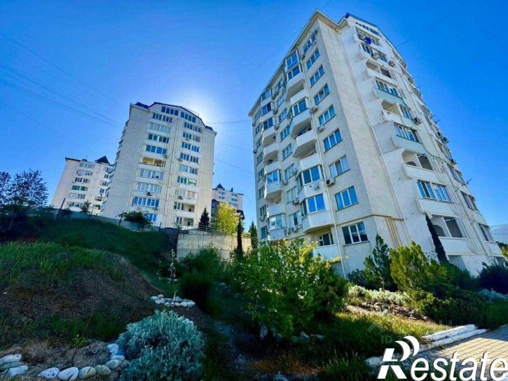3-комн квартира улица Богдана Хмельницкого, 39,  д. 39