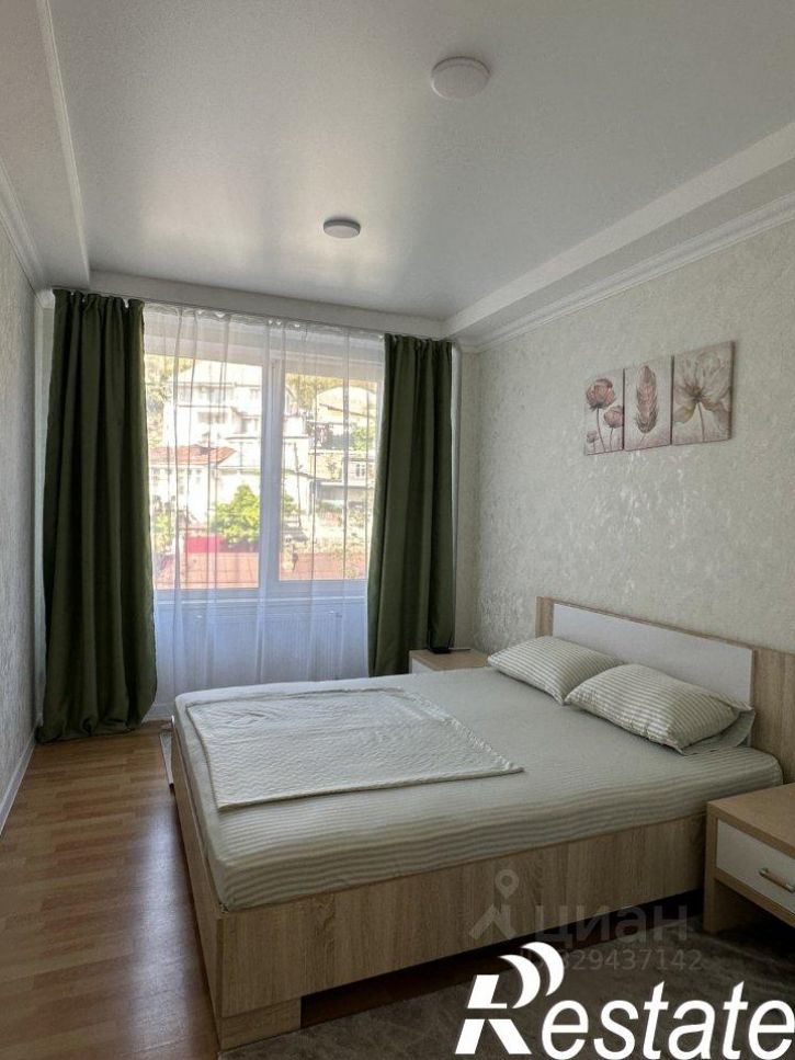 3-комн квартира улица Горького, 6,  д. 6