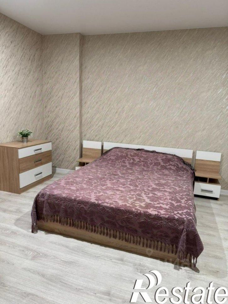 2-комн квартира улица Горького, 6,  д. 6