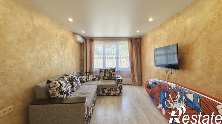 3-комн квартира улица Богдана Хмельницкого, 39,  д. 39